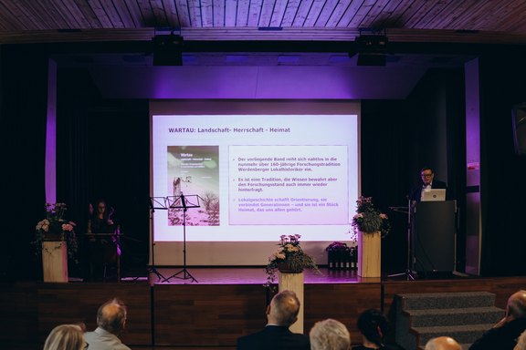 burgfest-vernissage-33.jpg  