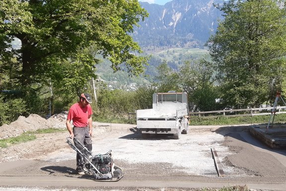 unterhalt-strassenbau-1.jpg 