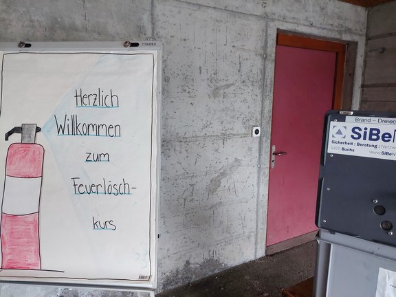 brandschutzkurs-01.jpg  