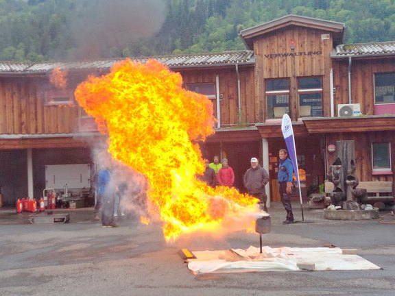 brandschutzkurs-09.jpg  